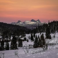 Вечер в долине Ои :: Иван Иванов