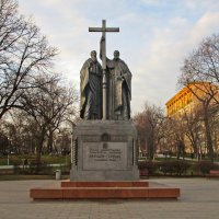 Памятник Кириллу и Мефодию (Москва) :: Ольга Довженко