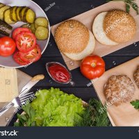Приготовление гамбургеров :: Viktoria Sennikova