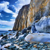 белый камень на берегу Большого Байкала :: Георгий А