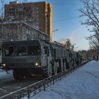 7.Наш "бронепоезд"... :: Юрий Велицкий