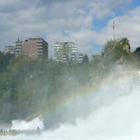 Рейнский водопад в Нойхаузен-ам-Райнфалле  с радугой :: Елена Павлова (Смолова)