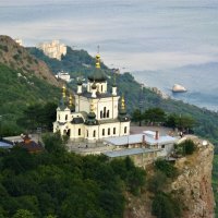 Стоит над морем черным дивный храм(Крым) :: Серж Поветкин