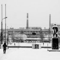 снег , завод, народ и Ленин :: Иван Синицарь