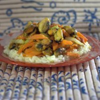 Жареные мидии с морковкой и сельдереем. :: Лира Цафф