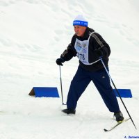 Бегом на лыжах от инфаркта.. :-) :: Андрей Заломленков