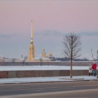 Прогулка по морозному Питеру... :: Сергей Кичигин