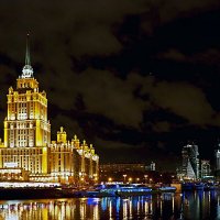 Москва вечерняя :: Михаил Малец