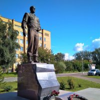 Памятник генералу Лебедь А.И. :: Василий 
