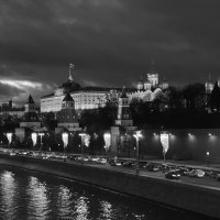 Московский Кремль после заката :: Евгений (bugay) Суетинов