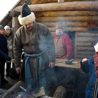 В деревеньке на Манежной. :: Татьяна Помогалова