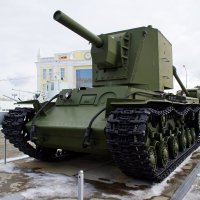 Тяжелый танк КВ-2 образца 1940 г. :: Наталья Т