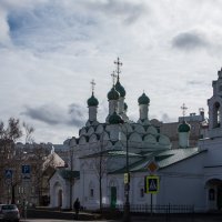 Гуляя по Москве. :: Владимир Безбородов