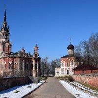 Подмосковье. Можайск. Панорамный вид храмов можайского кремля. :: Galina Leskova