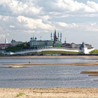 Взгляд на Казанский Кремль с реки. :: Андрей 