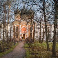 Москва. Храм Покрова Пресвятой Богородицы в Измайлове. :: В и т а л и й .... Л а б з о'в