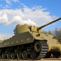 «Шерман»  M4A3E8 :: Юрий Моченов