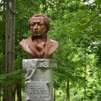 А.С. Пушкин в старом парке... :: Наташа *****