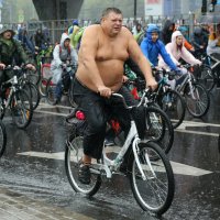 День велосипедиста :: Михаил Бибичков