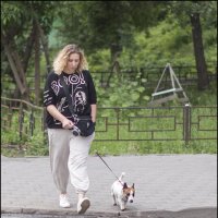 Дама с собачкой :: Александр Тарноградский