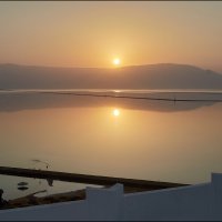 Мёртвое море, восход. :: Валерий Готлиб