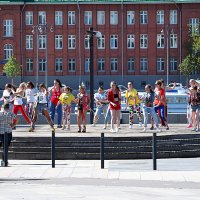 танцы на улице :: Олег Лукьянов