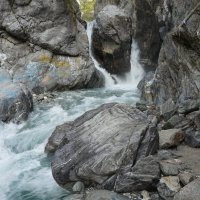 Водопад на реке Кынгырга :: Лариса Рогова
