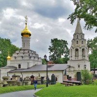 Донской монастырь ( фото с телефона ) :: Константин Анисимов