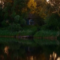 Домик у озера... (2) :: Влад Никишин