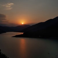 Закат над озером :: Наталья (D.Nat@lia)