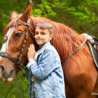 Прогулка с лошадьми :: Larisa Freimane