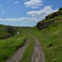 Шахты. Просёлочная дорога в пойме реки Грушевки. :: Пётр Чернега