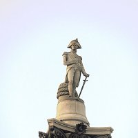Статуя адмирала Нельсона на вершине колонны :: Галина 