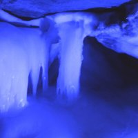 ледяная пещера :: ольга хакимова