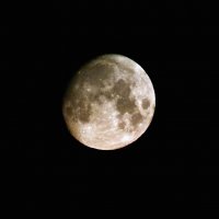 moon :: Zinovi Seniak