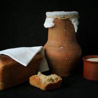 Хлеб с молоком. :: Сергей 