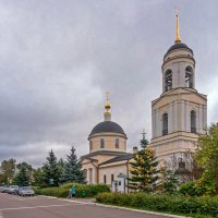 Воскресенье с мамой в Храм :: Валерий Иванович