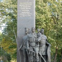 Памятник защитникам Отечества в рязанском парке железнодорожников :: Александр Буянов