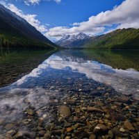 Прозрачность горного озера,Алтай :: Алексей Мезенцев