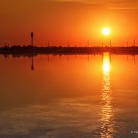 Восход на солёном озере Тереклы :: Игорь Сарапулов