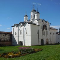 Церковь Преображения Господня с водяными вратами в Кирилло- Белозерском монастыре :: Надежда 