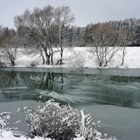 Первый снег, р.Протва, г. Обнинск :: Иван Литвинов