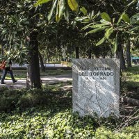 Venezia. Giardini. Alle vittime del tornado 11.9.1970. :: Игорь Олегович Кравченко