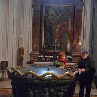 Купель в которой крестили Моцарта. Кафедральный собор Зальцбурга :: Галина 