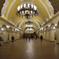 Станция метро Комсомольская кольцевой линии :: Александр Качалин