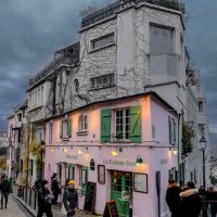 "Розовый Дом" в Монмартре или Дом Мориса Utrillo :: Георгий А