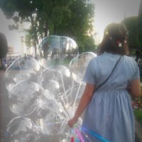 Сквозь призму " мыльного пузыря" :: Марта Васильева 