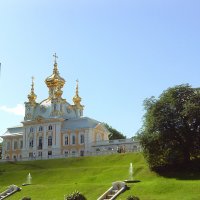 Петропавловская церковь в Петергофе :: Оливер Куин