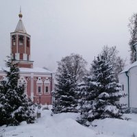 В монастыре Рождества Богородицы. :: Galina Solovova