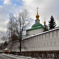 Монастырские стены. Свято-Данилов монастырь. :: Oleg4618 Шутченко